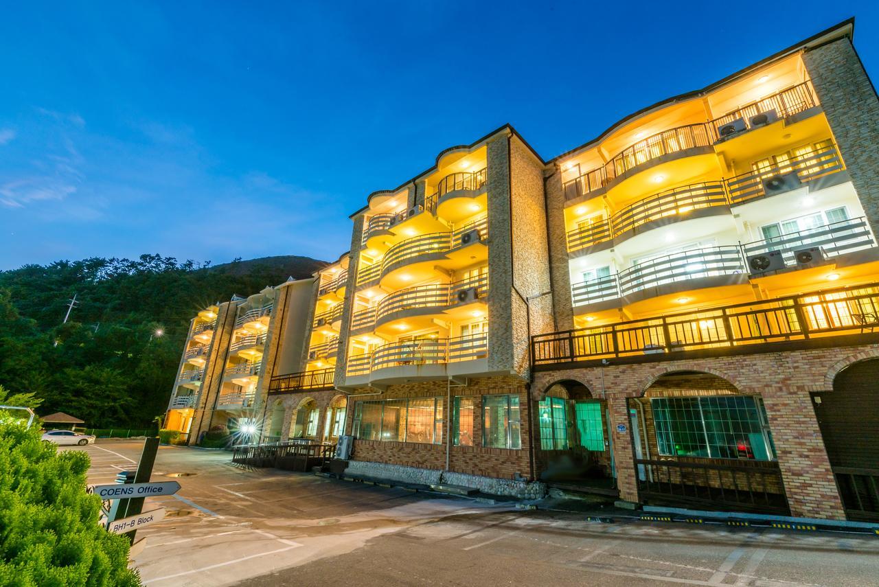 Home Fourest Resort Geoje Extérieur photo